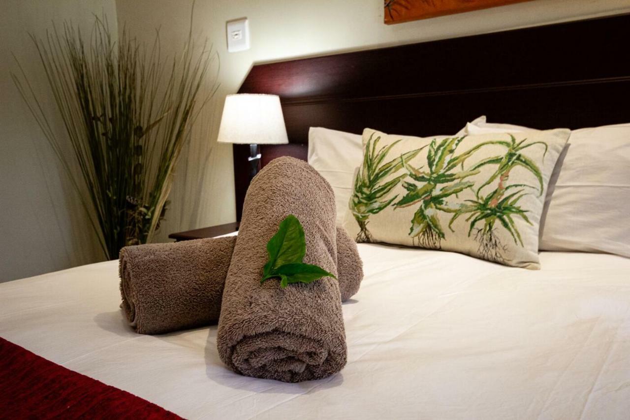 Forest Lodge Saint Lucia Estuary المظهر الخارجي الصورة